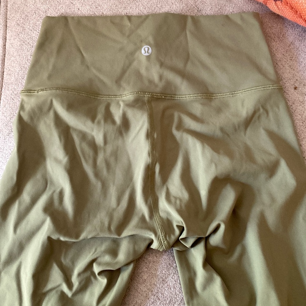 Lululemon wonder under leggings